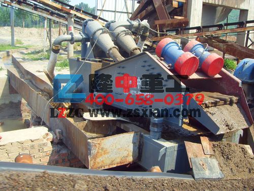 細沙回收機現(xiàn)場圖.jpg