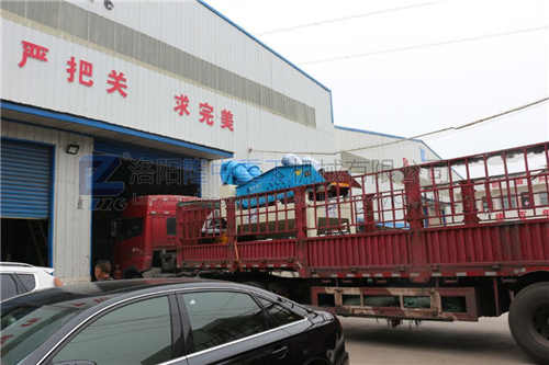 LZ750��(x��)ɳ���ՙC(j��)�l(f��)؛